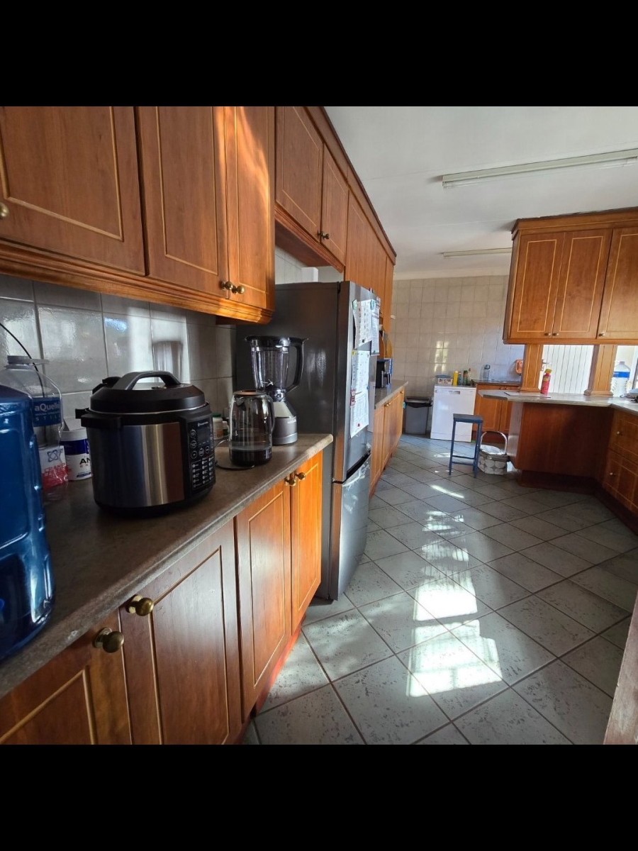 4 Bedroom Property for Sale in Brandwag Free State